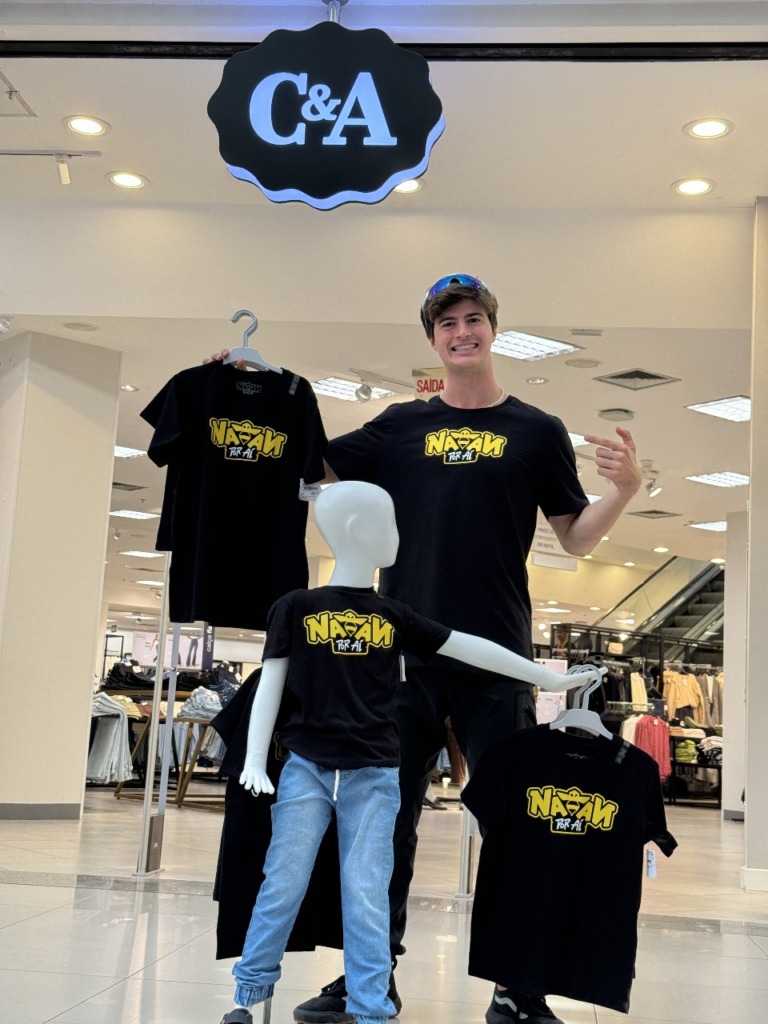 Sucesso instantâneo: youtuber Natan por Aí e C&A lançam camiseta em collab