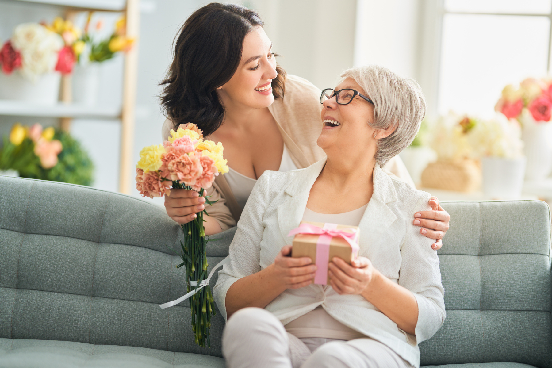 Compras para o Dia das Mães: conheça seus direitos como consumidor nas lojas físicas e on-line